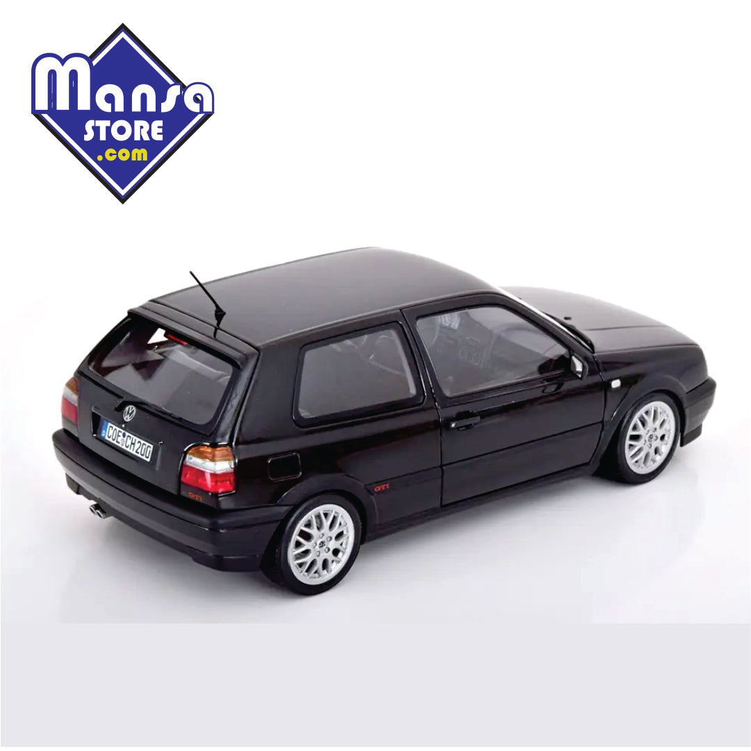 Volkswagen VW Golf GTI 1996, escala 1:18 – Com Capô, Portas e Porta-Malas Funcionais.