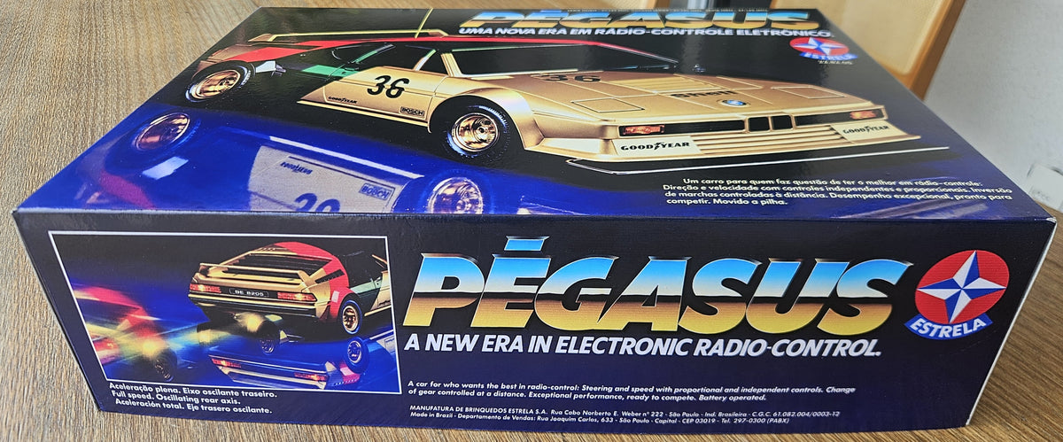 Tampa Reprodução para o Pegasus Dourado Estrela - Carrinho de controle remoto que marcou os anos 80